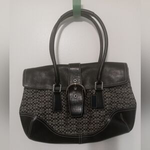 Coach Classic Soho Signature "CC" Logo black gray Flap close shoulder Bag